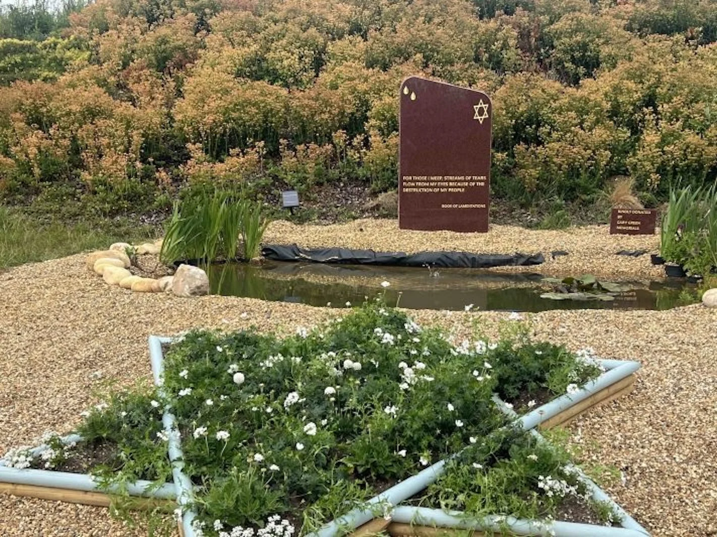 Holocaust-Memorial-Pic-02-1